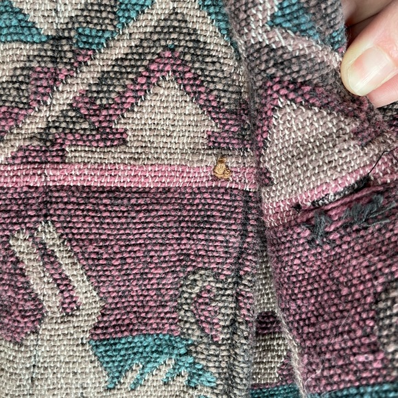 Katch Me West Horse Aztec Shacket Size Small - Picture 4 of 8